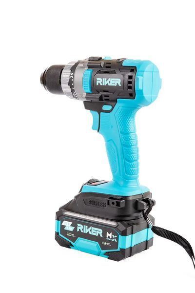 Аккумуляторный шуруповерт RIKER RCD 20/85W 20В, 85 Нм, ударный, бесщеточный, 2 аккумулятора RB 4A USB, MX Series RK0007 фото